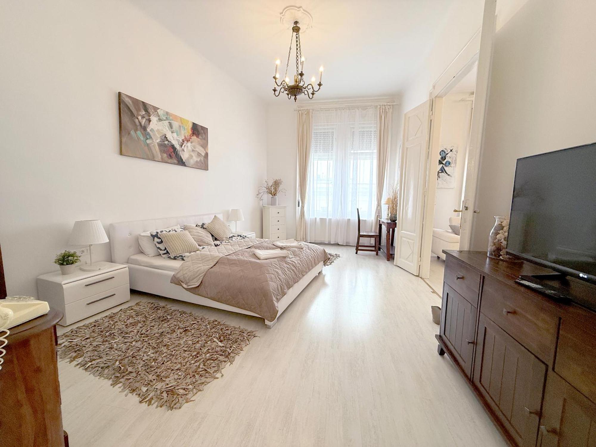 Elegant 125M2 Apartment In Center Of Budapest Exterior photo