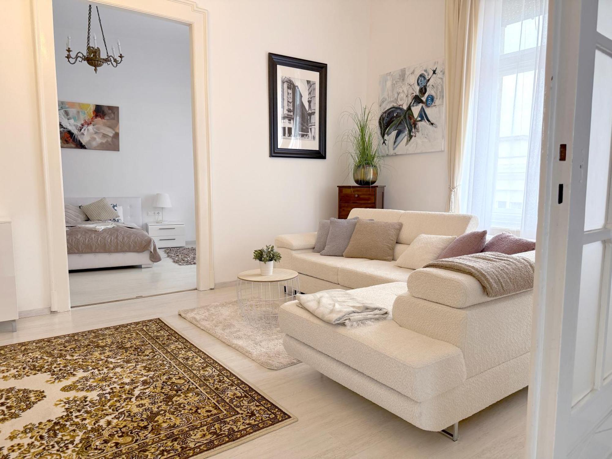 Elegant 125M2 Apartment In Center Of Budapest Exterior photo